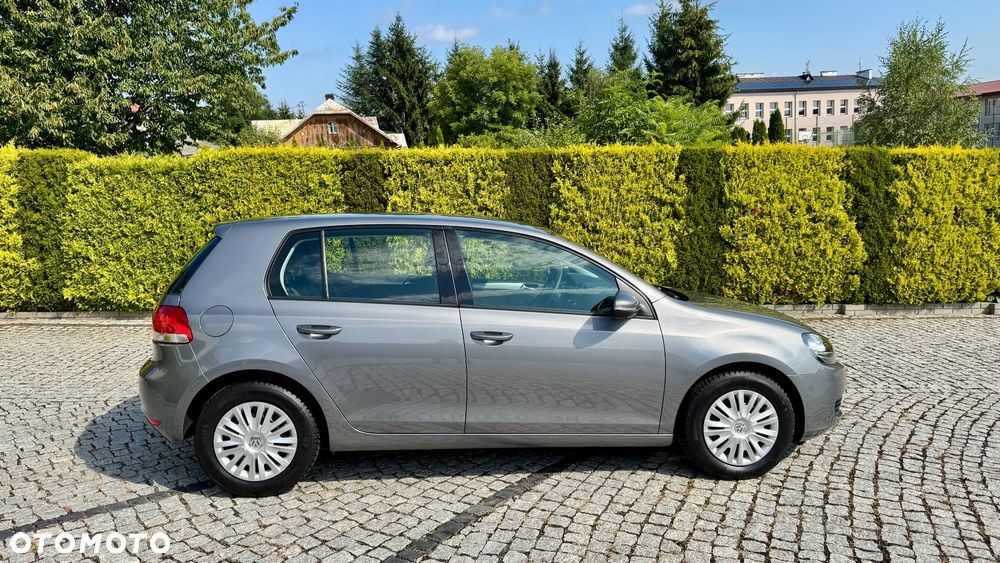 Volkswagen Golf 1.6 Comfortline - 10