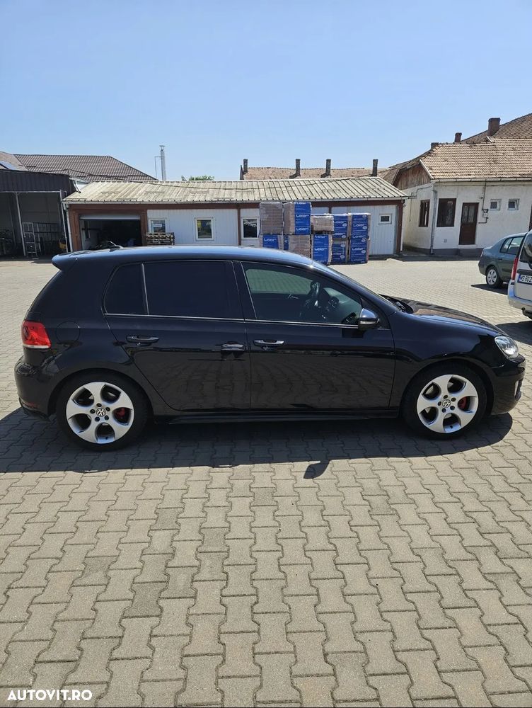 Volkswagen Golf 2.0 TSI GTI - 6