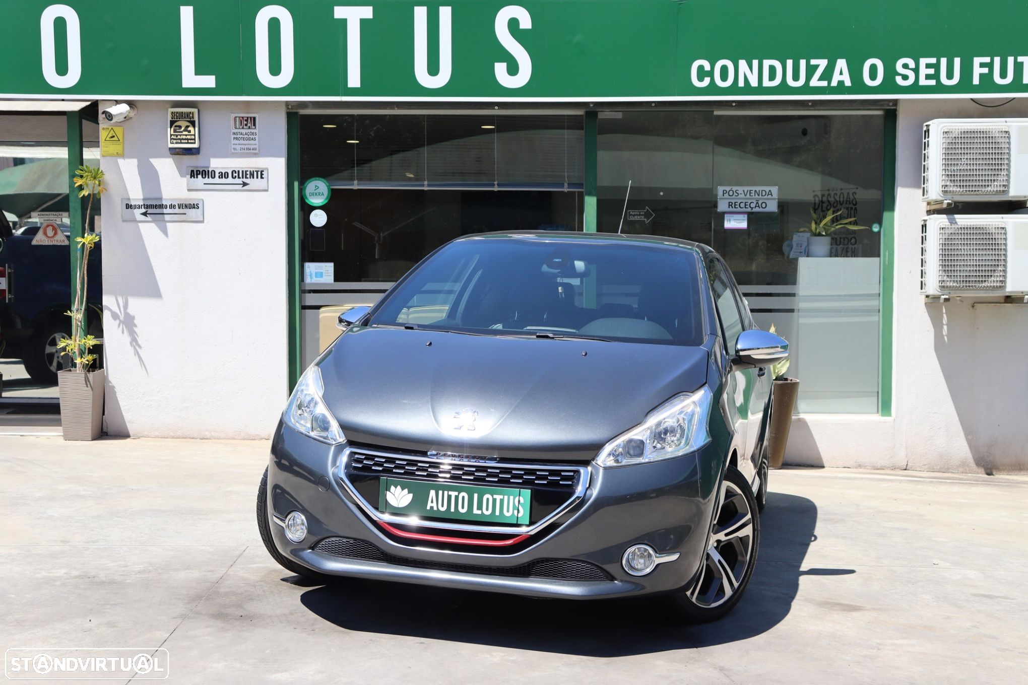Peugeot 208 1.6 THP GTi - 1
