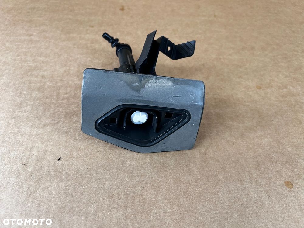 SEAT LEON III UCHWYT MOCOWANIE SPRYSKIWACZA SPRYSKIWACZ DYSZA REFLEKTOR LEWY 5F0807595C - 3