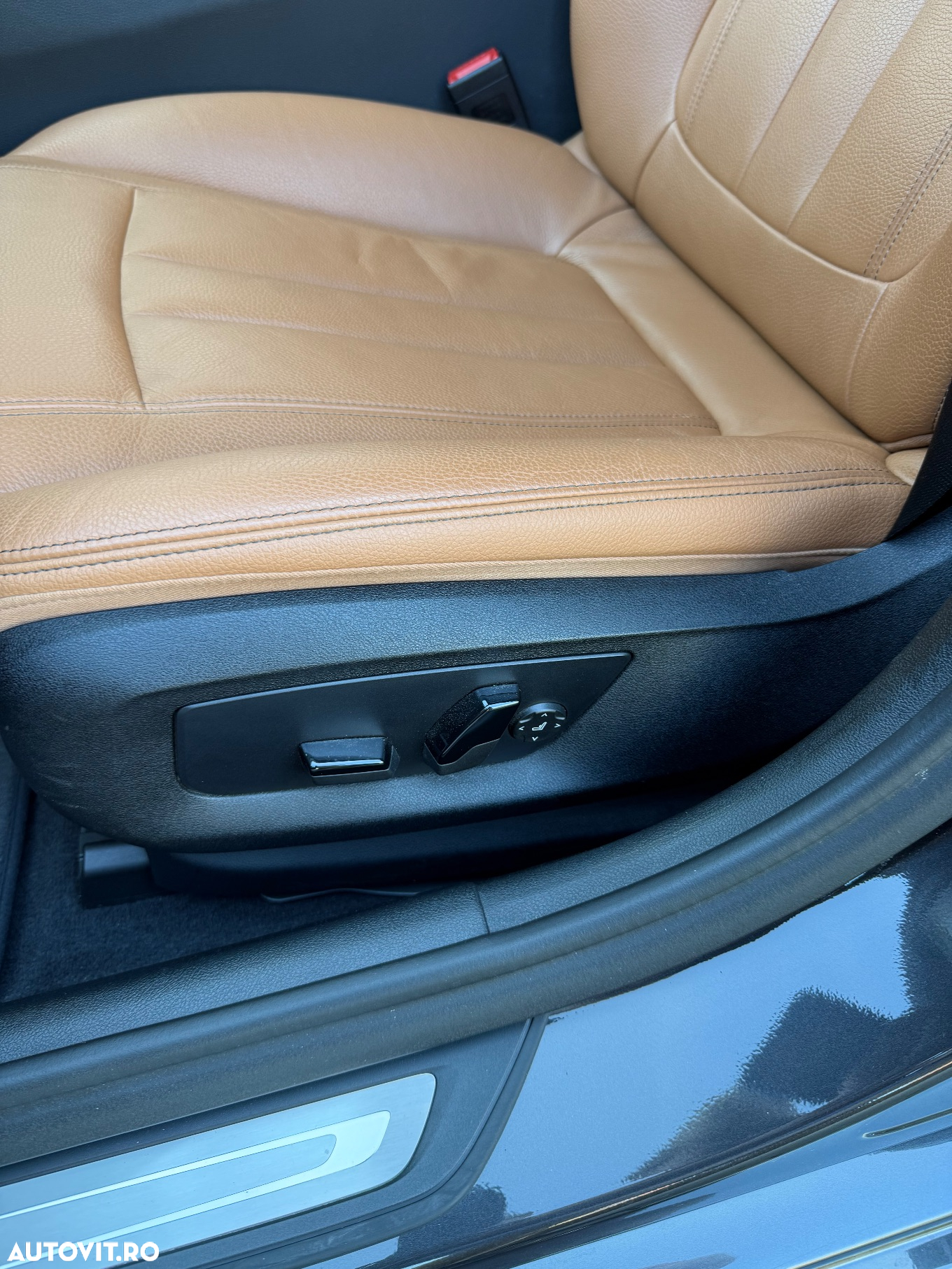 BMW Seria 5 520d Aut. Luxury Line - 11