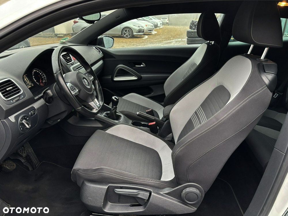 Volkswagen Scirocco - 12