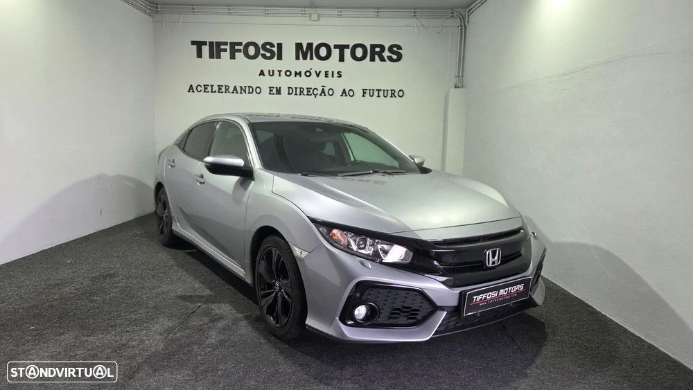 Honda Civic 1.0 i-VTEC Elegance Navi CVT - 2