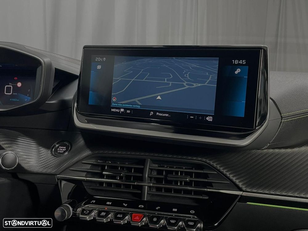 Peugeot 2008 1.2 PureTech GT Line EAT8 - 17