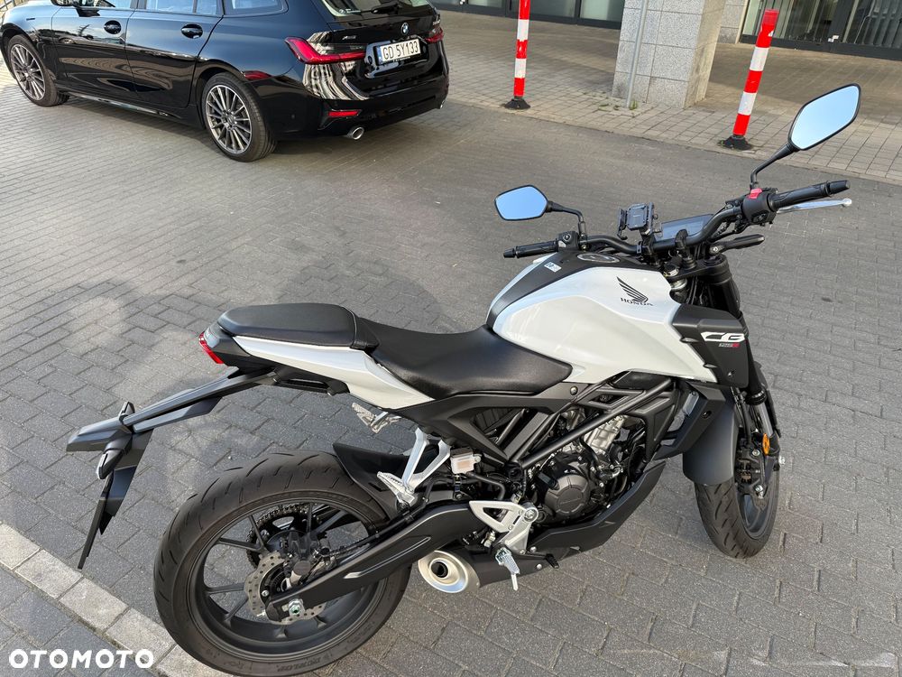 Honda CB - 26