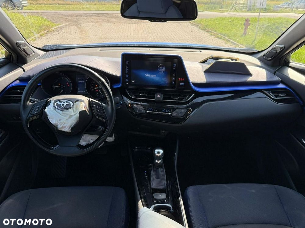 Toyota C-HR 1.8 Hybrid GPF Selection - 25
