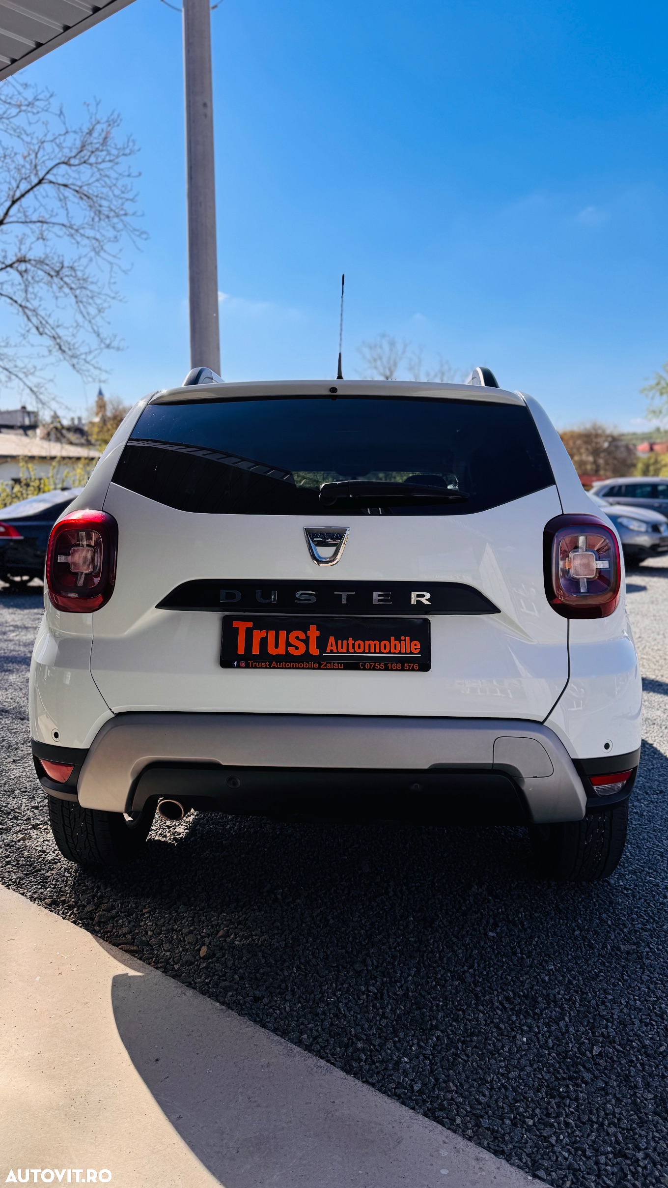Dacia Duster Blue dCi 115 4WD Urban - 11