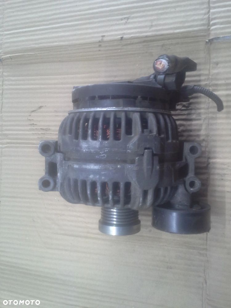Alternator BMW E46 2.0 benzyna - 4