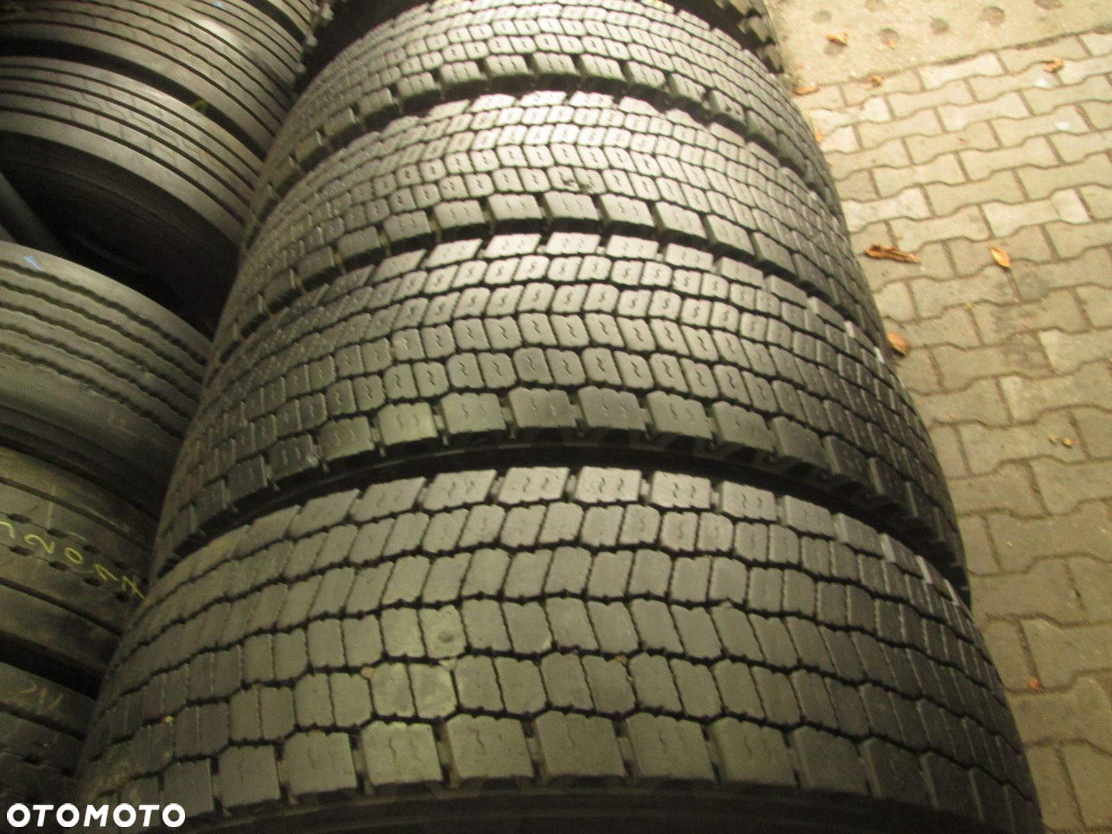 Opony ciężarowe 315/80R22.5 Continental HDW2 SCANDINAVIA. Opony ciężarowe - 5