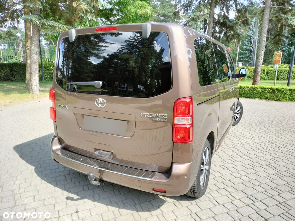 Toyota Proace Verso 2.0 D4-D Medium VIP - 31