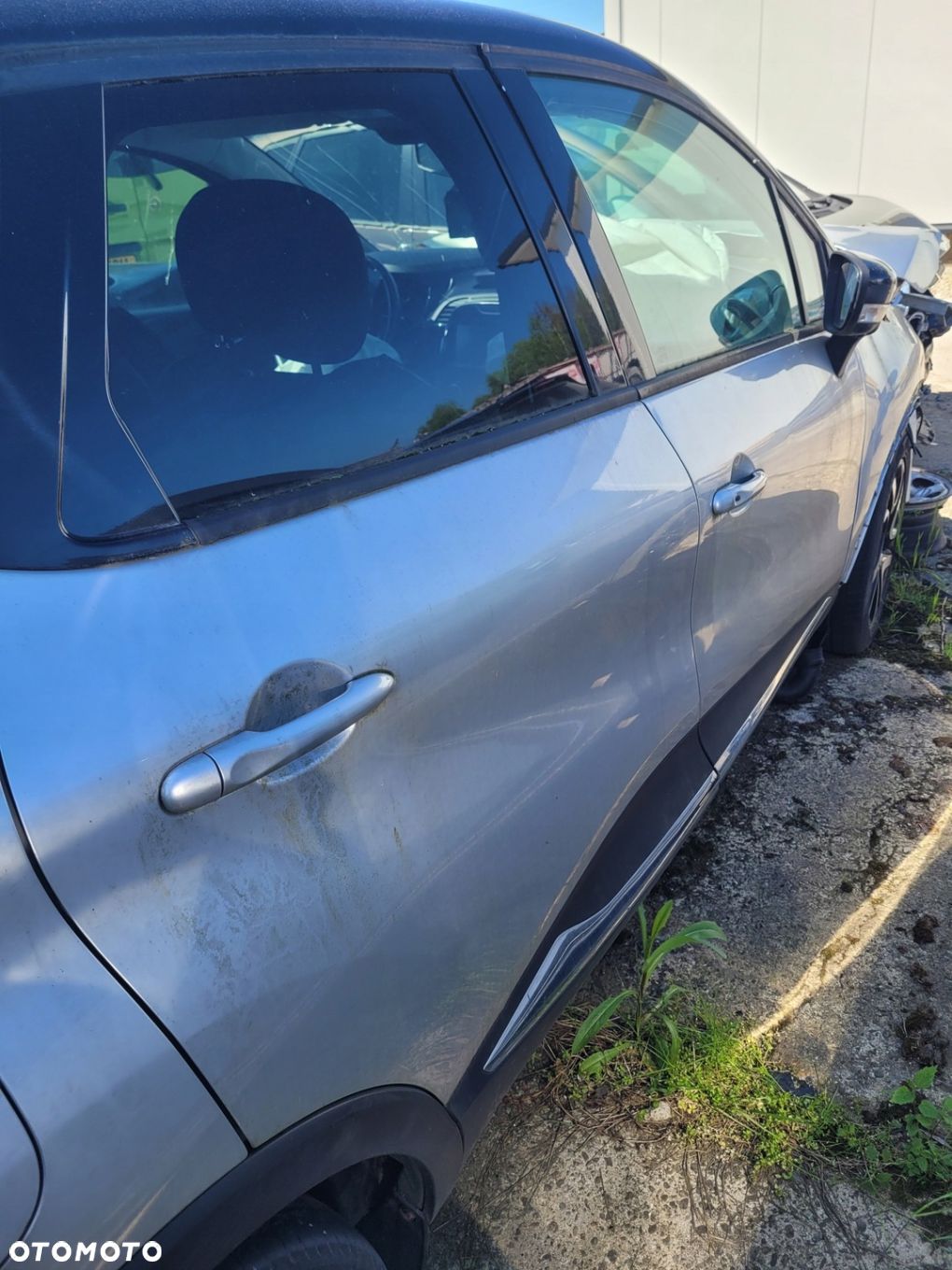RENAULT CAPTUR I 2013- 13- PRÓG PRAWY SŁUPEK ŚRODKOWY POSZYCIE SAN913 - 1