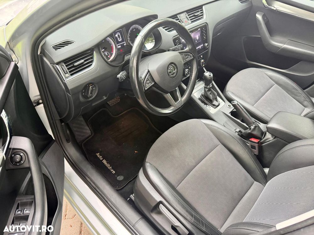 Skoda Octavia 2.0 TDI DSG Premium Edition - 8