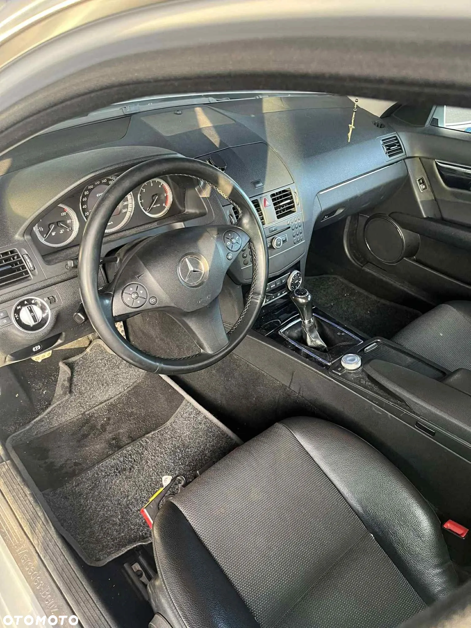 Mercedes-Benz Klasa C 180 T CDI DPF (BlueEFFICIENCY) Avantgarde - 7