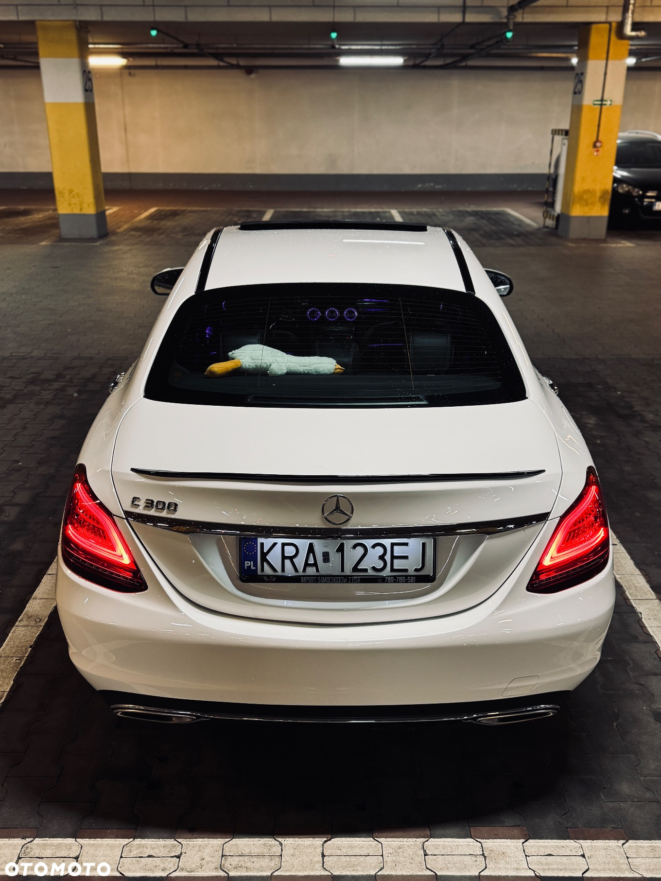 Mercedes-Benz Klasa C 300 9G-TRONIC - 4