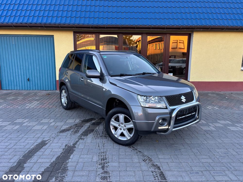 Suzuki Grand Vitara 2.0 Comfort - 3
