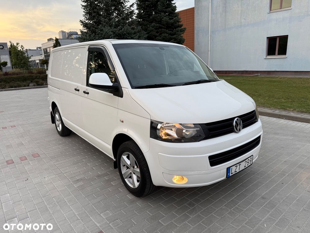 Volkswagen Transporter - 18