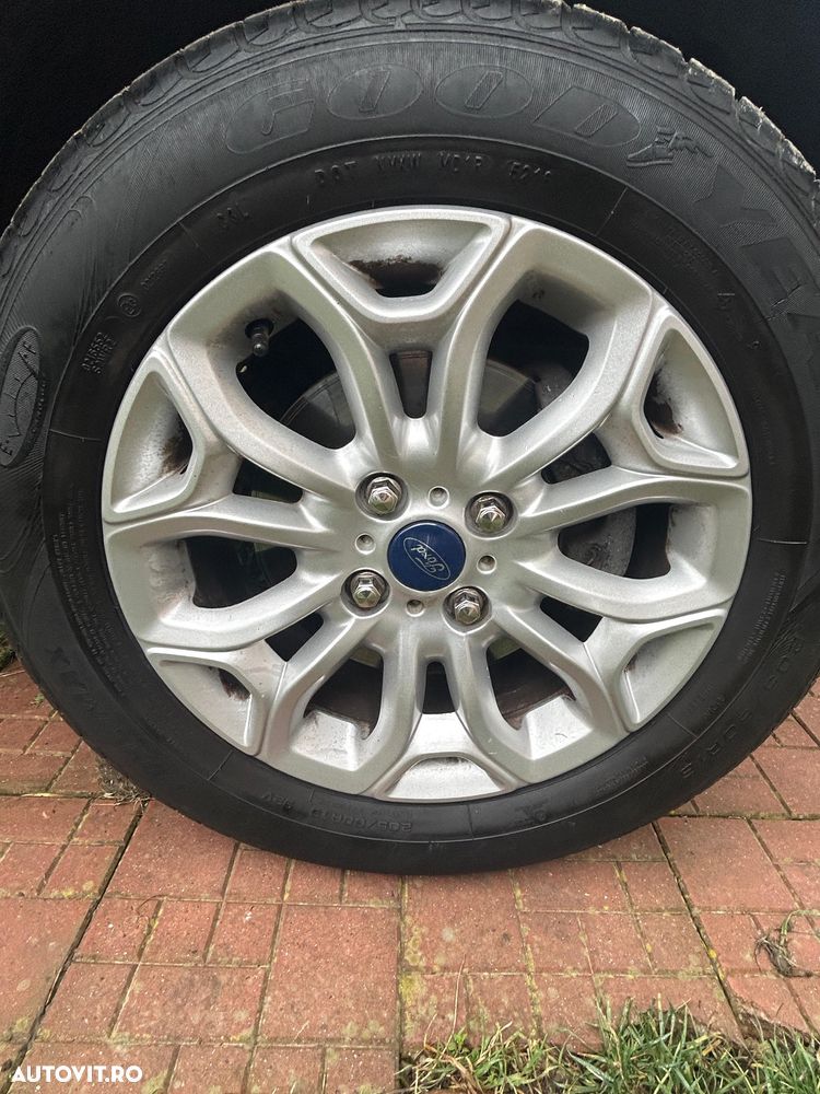 Ford EcoSport 1.5 Ti-VCT Titanium - 16