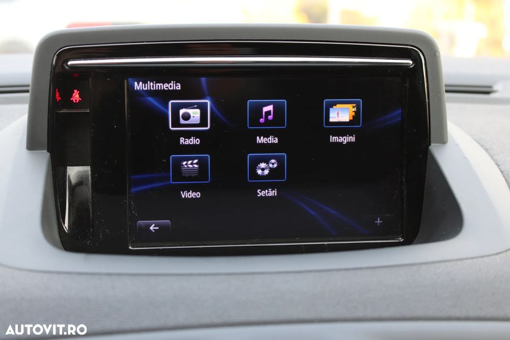 Renault Megane Grandtour ENERGY dCi 130 BOSE EDITION - 19