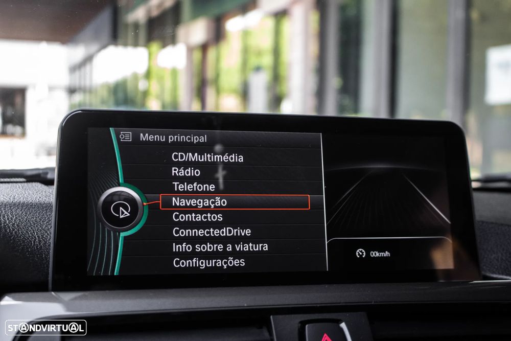 BMW 318 d Auto Line Modern - 31