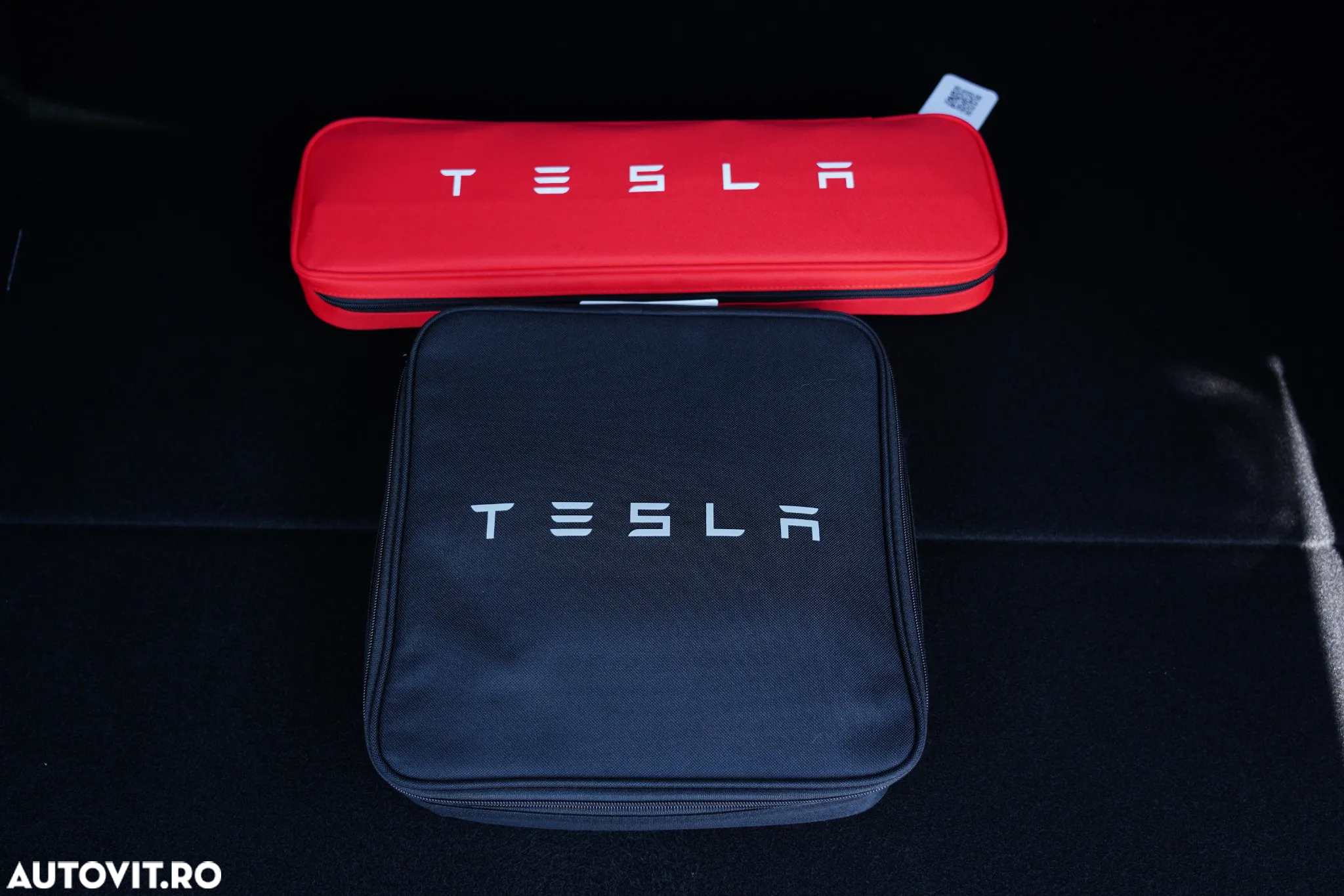 Tesla Model Y Performance Dual Motor AWD - 20