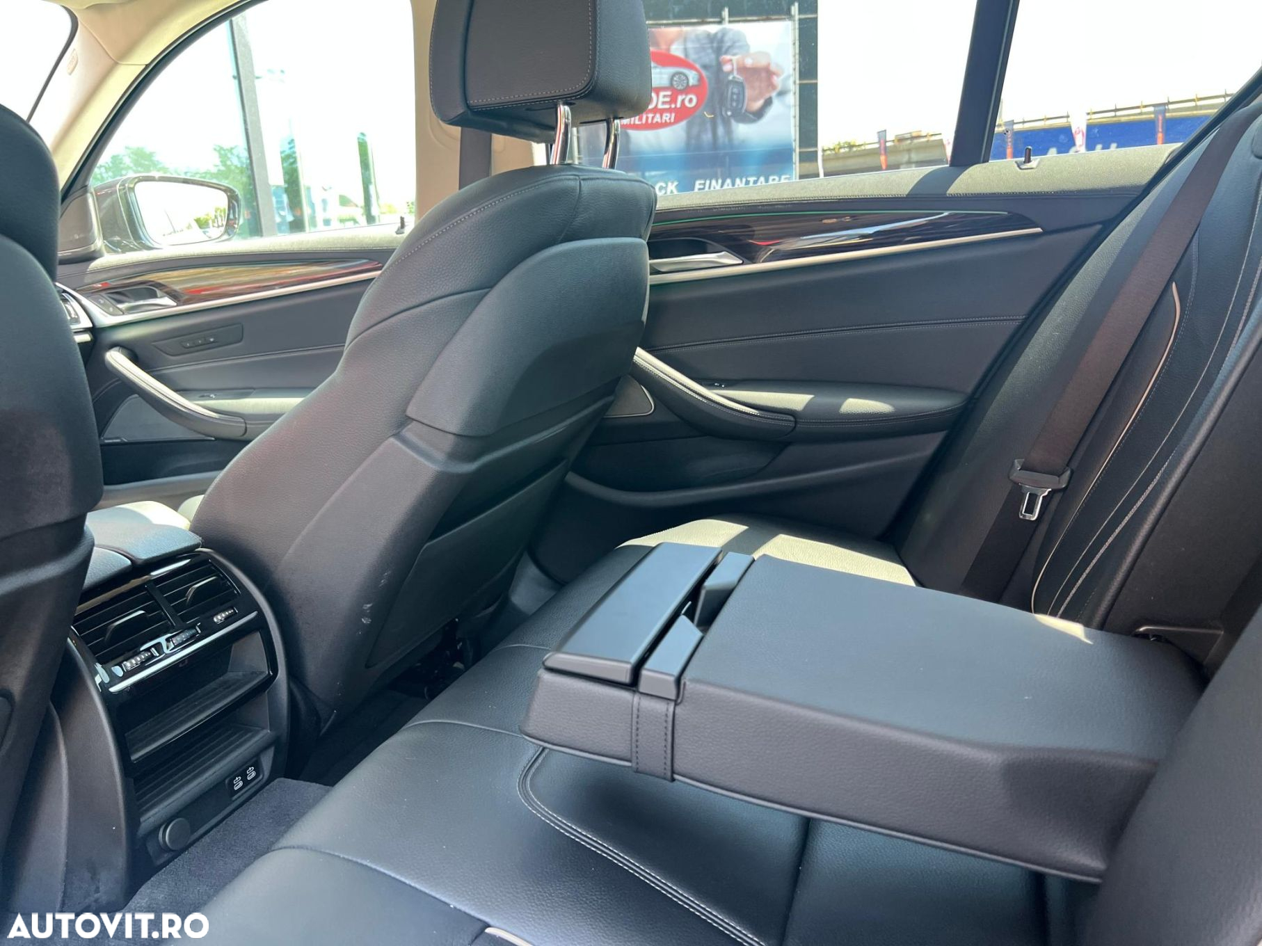 BMW Seria 5 - 32