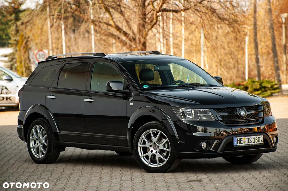 Fiat Freemont 2.0 Multijet 16V DPF Automatik Allrad Black Code - 10