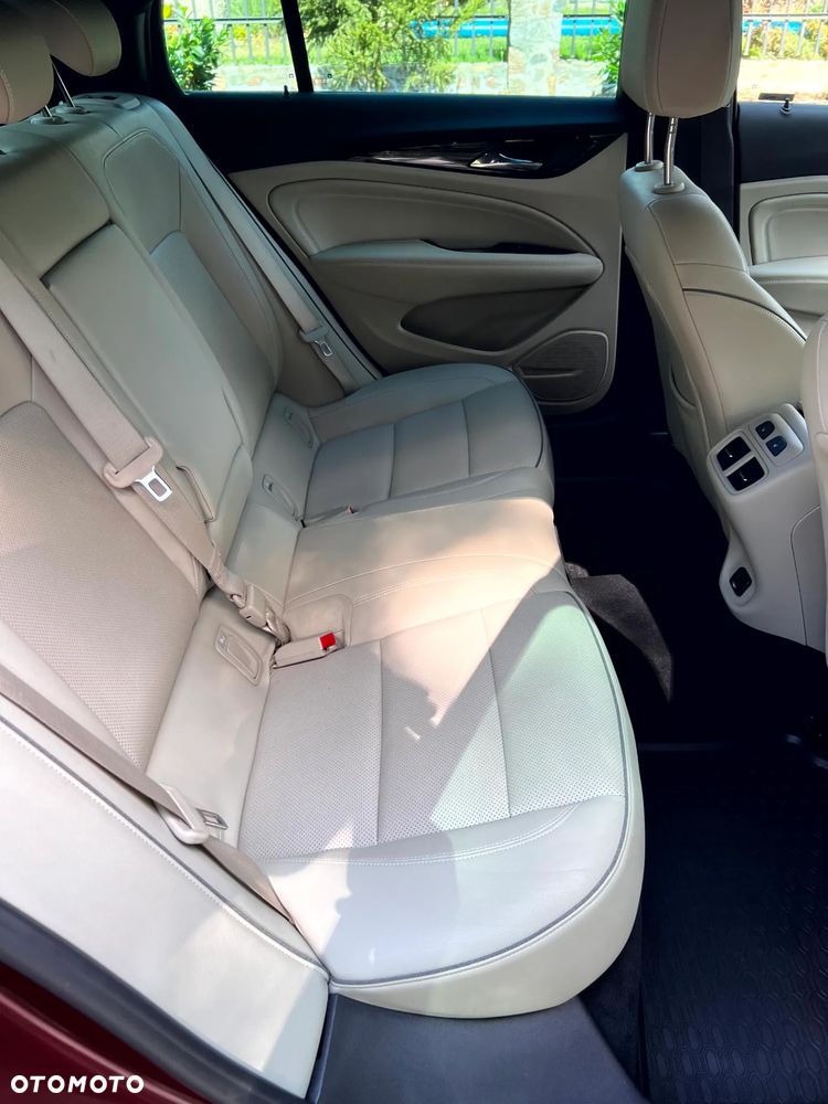 Opel Insignia 1.5 T Elite S&S - 15