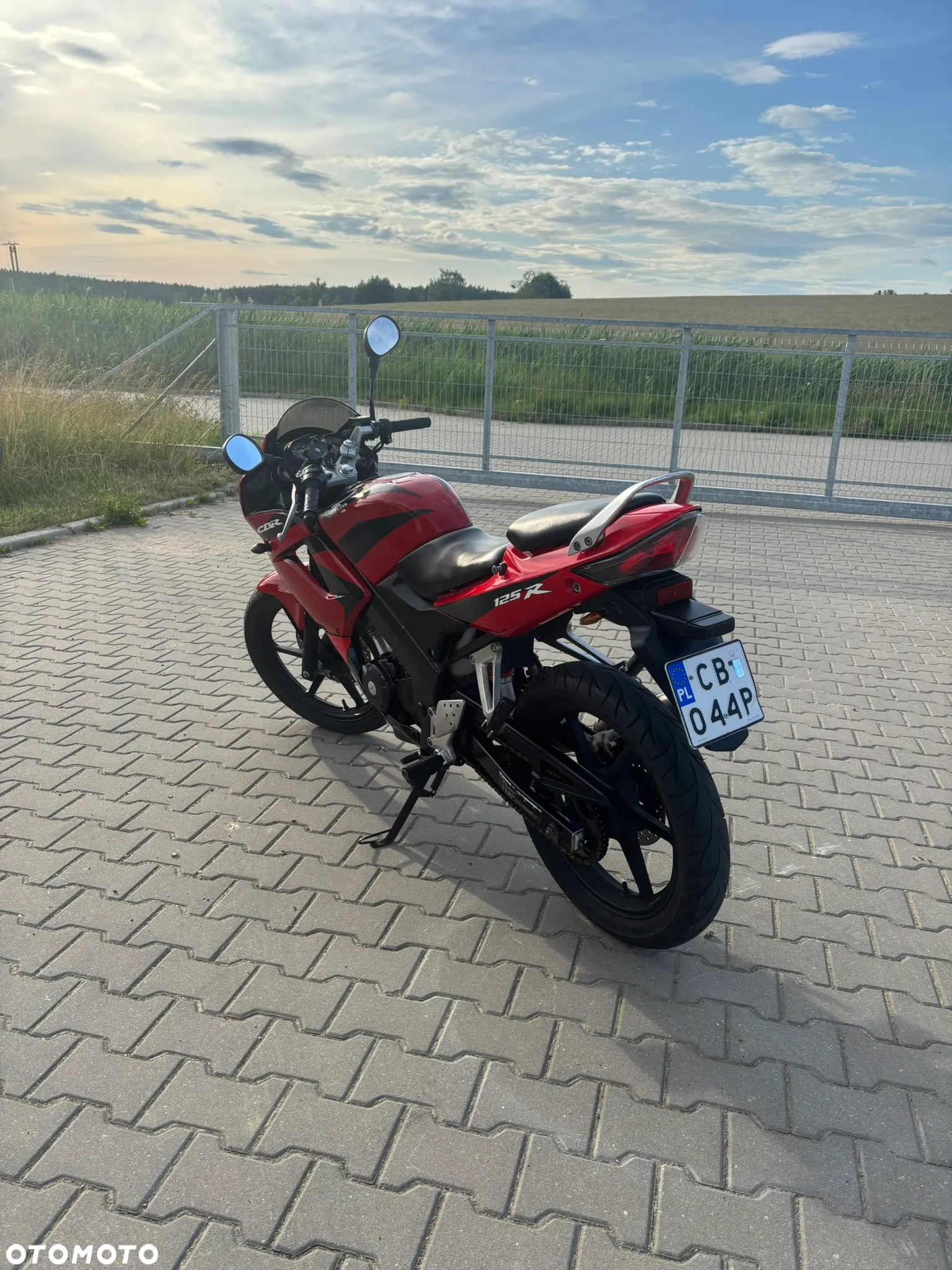 Honda CBR - 8