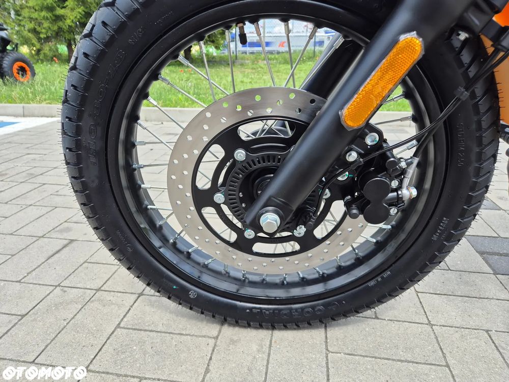 Junak M18 - 16