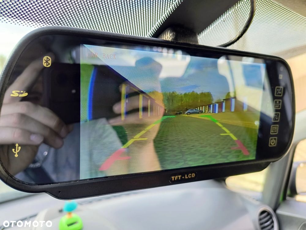 Opel Corsa 1.4 16V Color Edition - 6