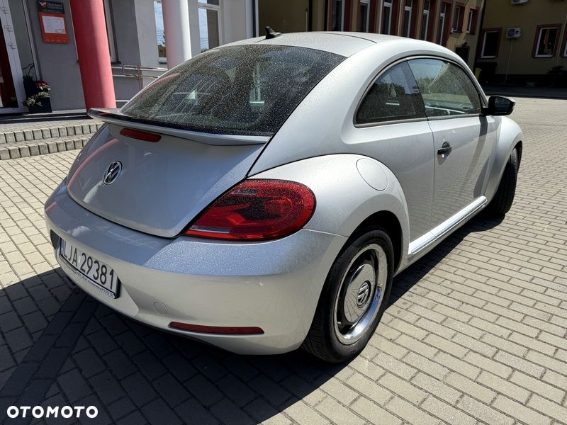 Volkswagen Beetle - 4