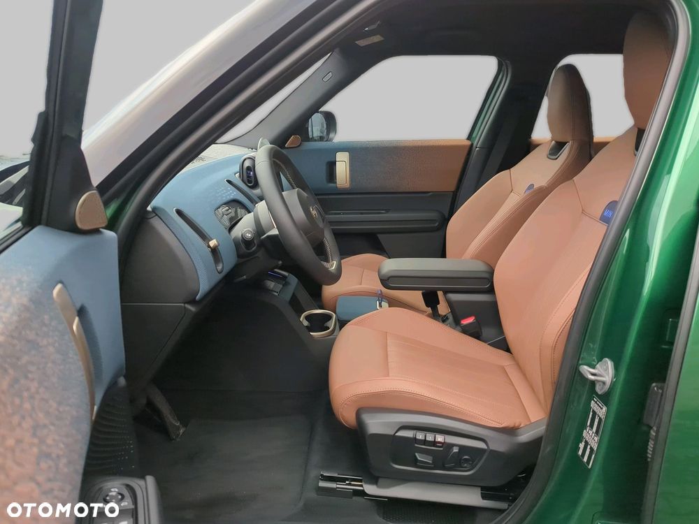 MINI Countryman C mHEV Linia Favoured - 15