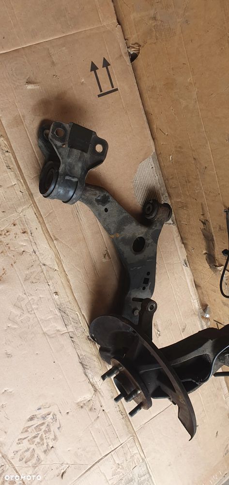 Zwrotnica piasta prawy przód przednia prawa amortyzator wahacz komplet Ford Kuga II MK2 1.5 Ecoboost - 4