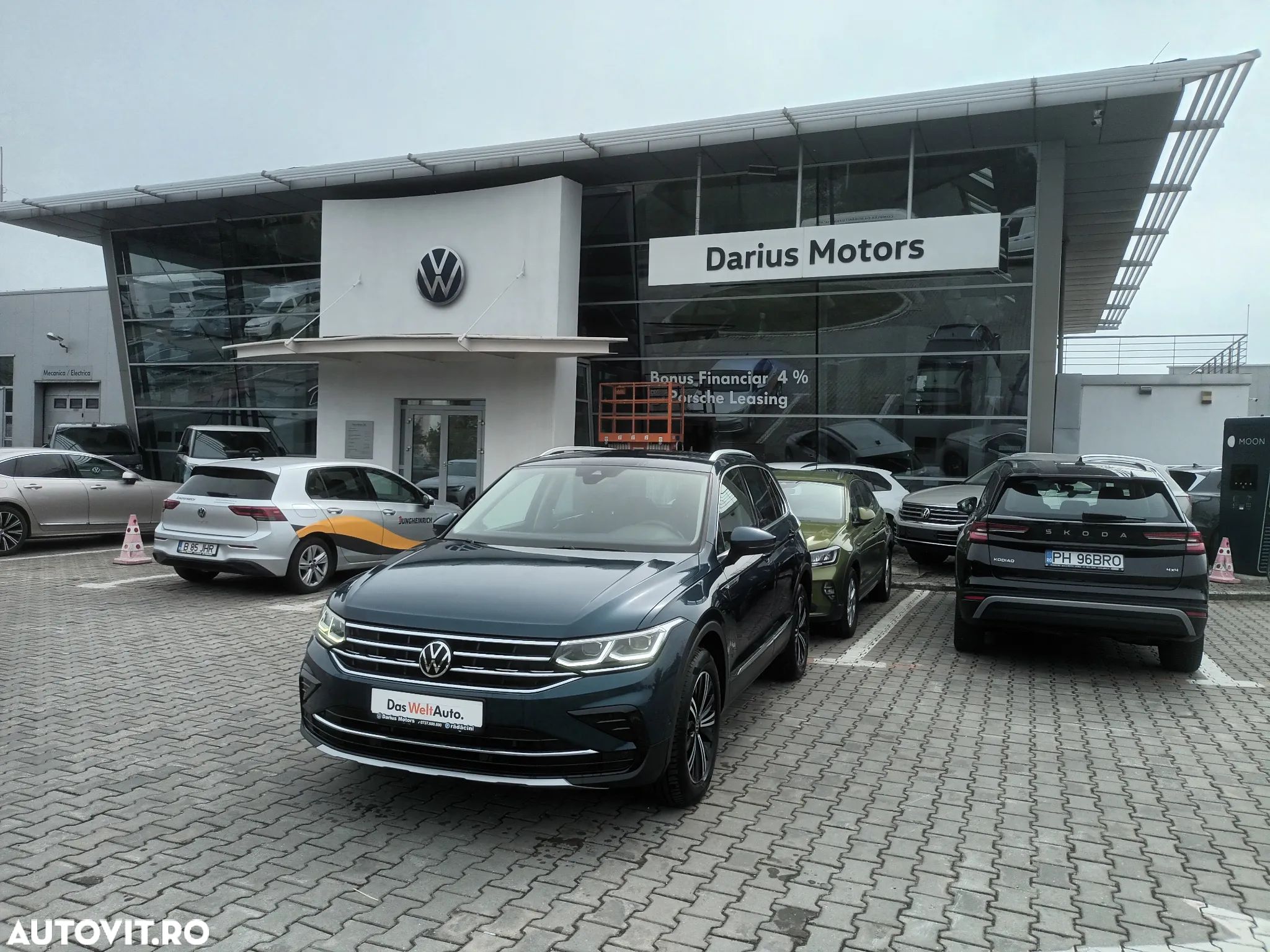 Volkswagen Tiguan 2.0 TDI DSG Elegance - 1