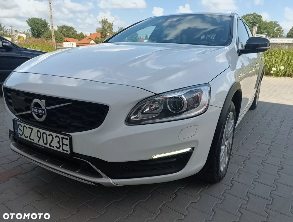Volvo V60 Cross Country D4 Drive-E Summum - 3