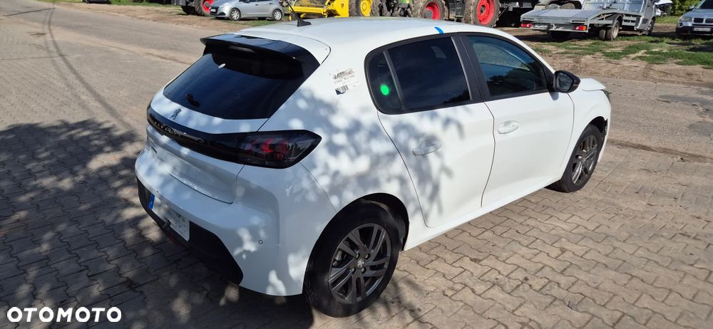 Peugeot 208 1.5 BlueHDi Allure Pack S&S - 11
