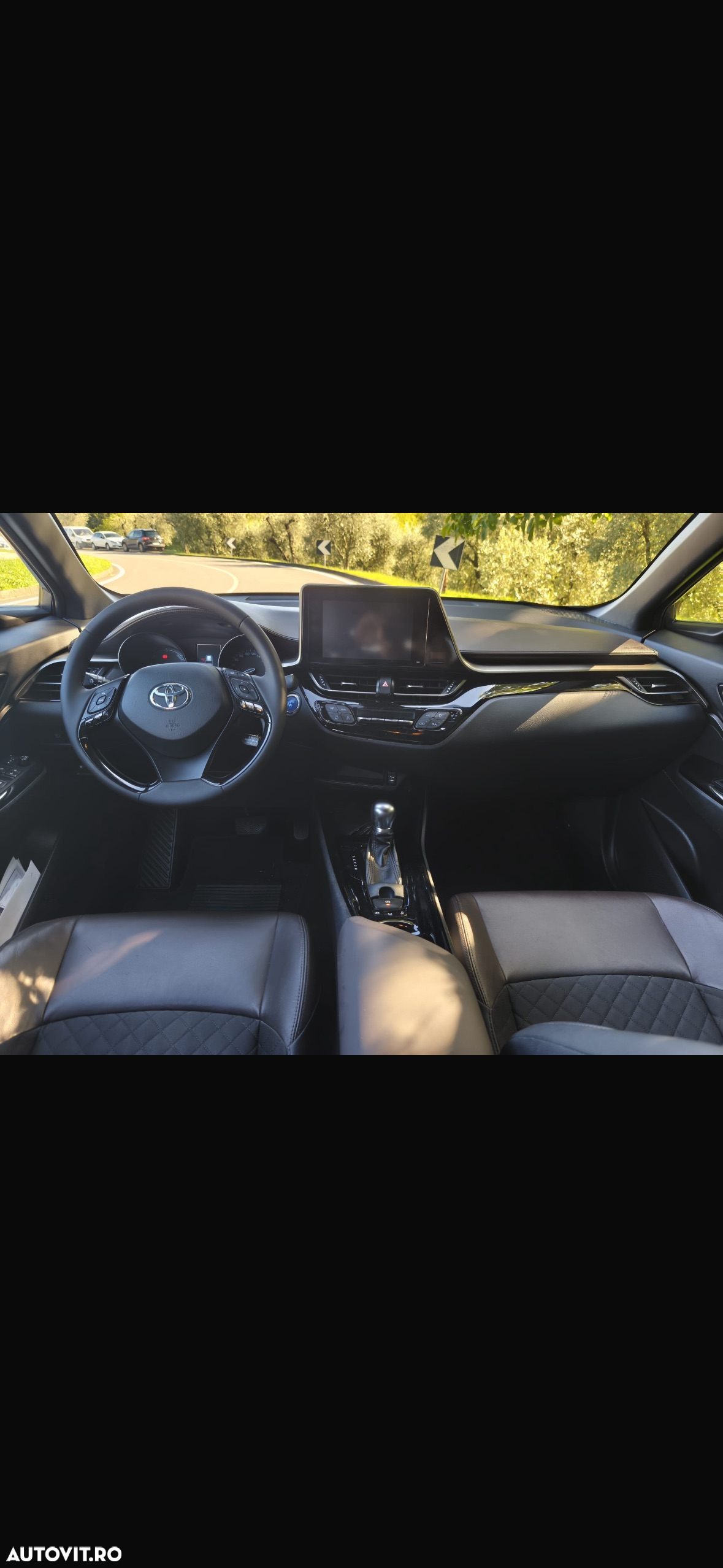 Toyota C-HR 1.8 HSD 4x2 CVT C-lassy LED - 9