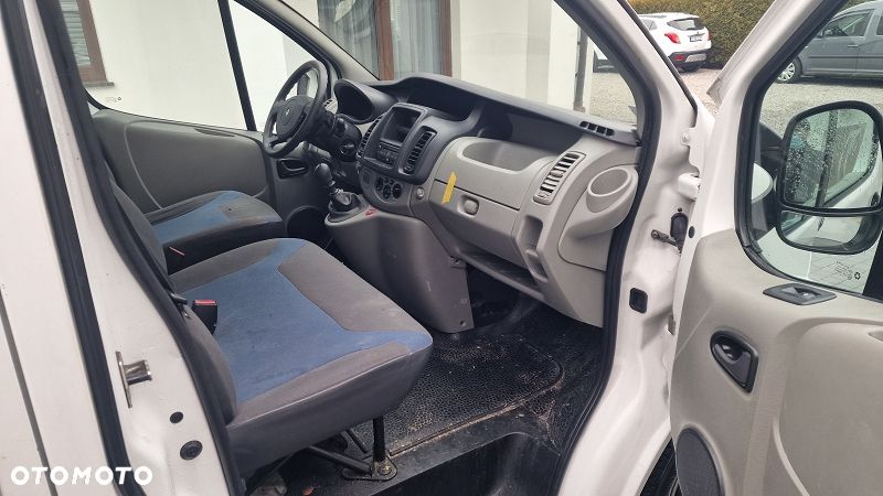Renault TRAFIC - 7