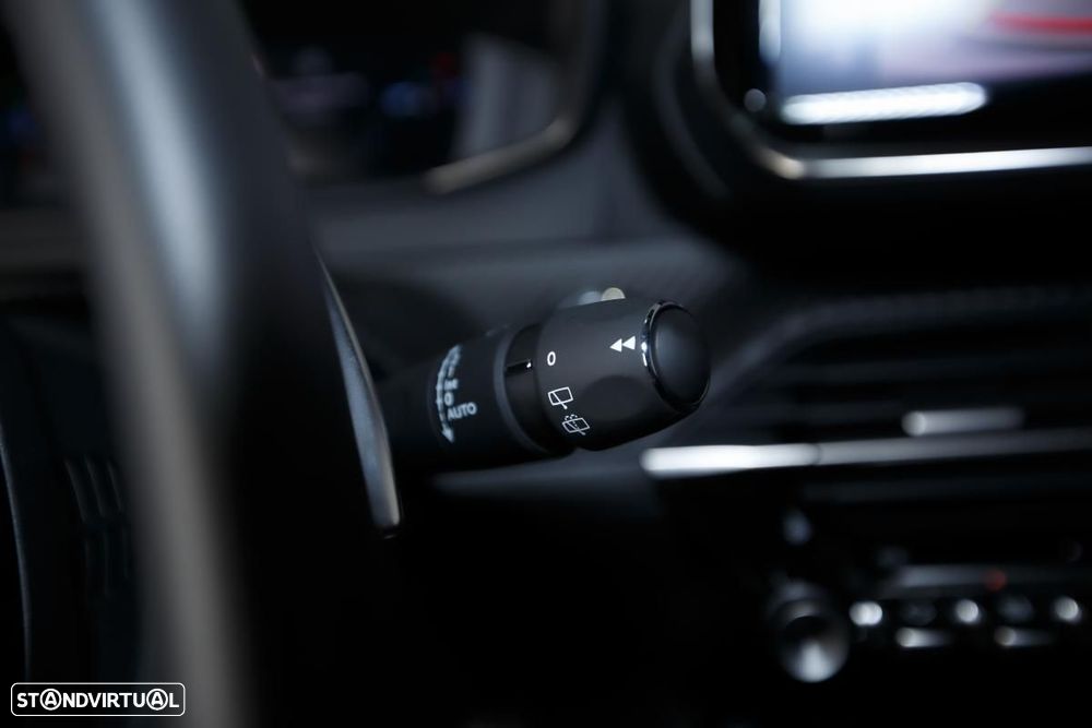 Peugeot 2008 1.2 PureTech Allure EAT8 - 16