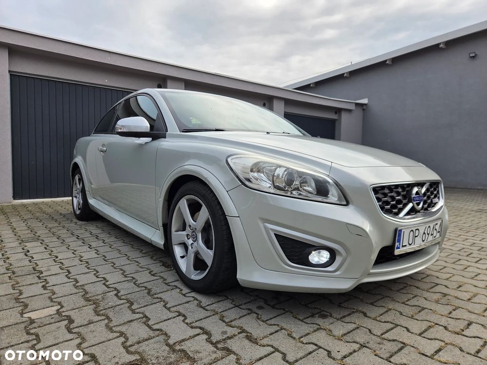 Volvo C30 D2 DRIVe R-Design - 32