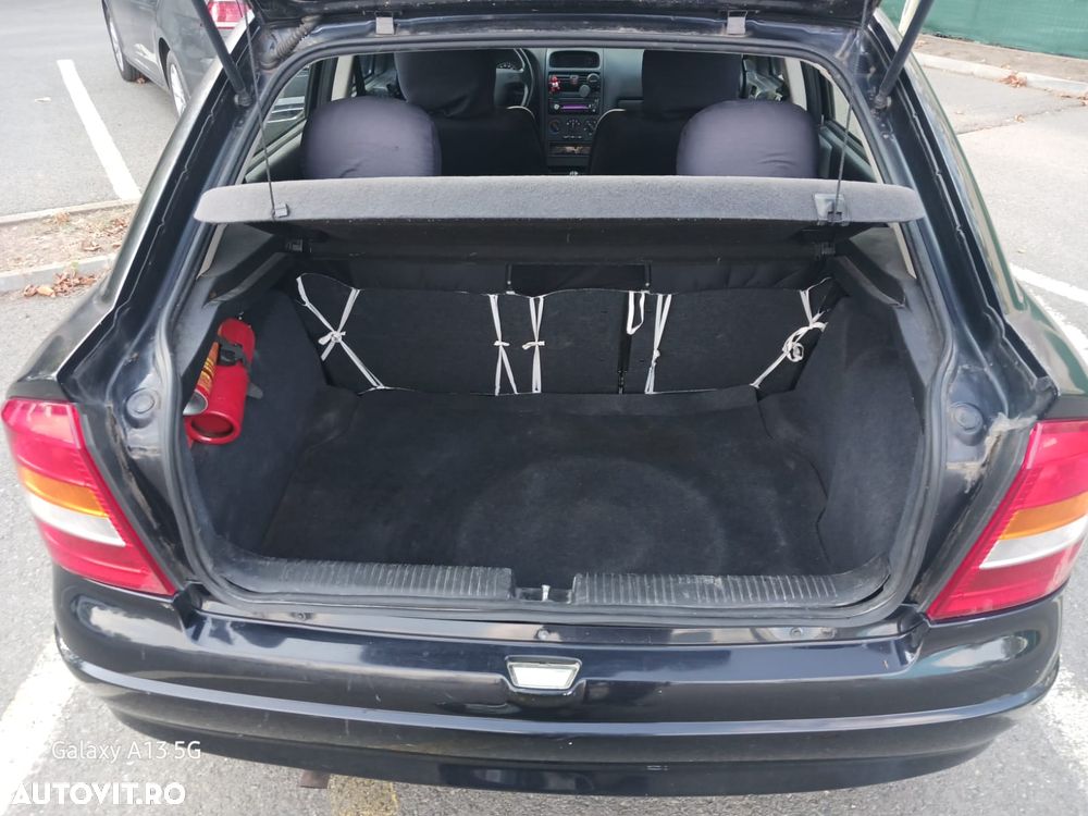 Opel Astra - 10