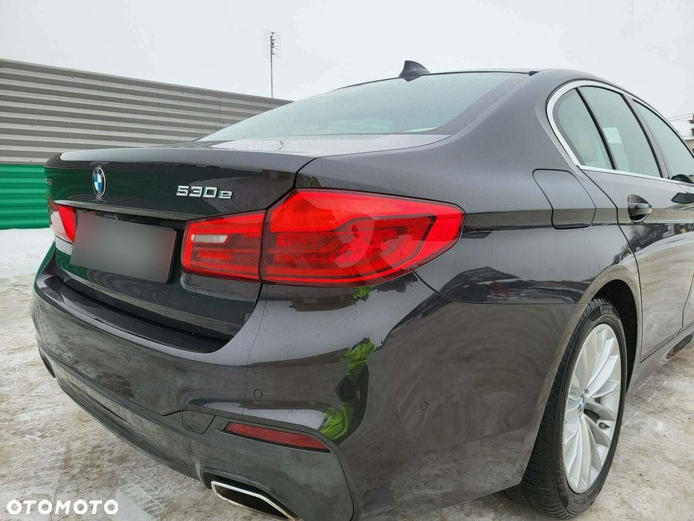BMW Seria 5 530e iPerformance xDrive - 10