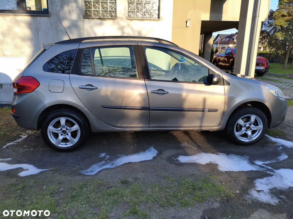 Renault Clio 1.5 dCi Dynamique - 5