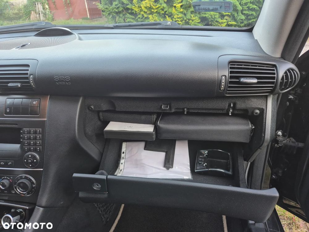 Mercedes-Benz Klasa C 230 Sportcoupe 7-G-TRONIC - 6