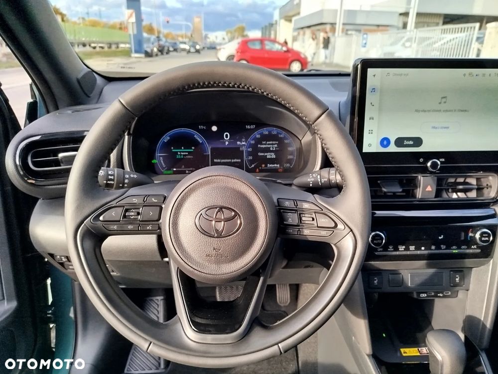 Toyota Yaris Cross Hybrid 1.5 Executive - 11