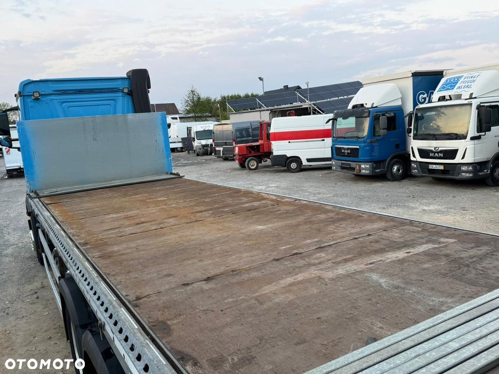 Mercedes-Benz Actros - 14