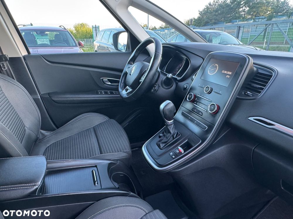 Renault Scenic TCe 140 GPF EDC LIMITED - 32
