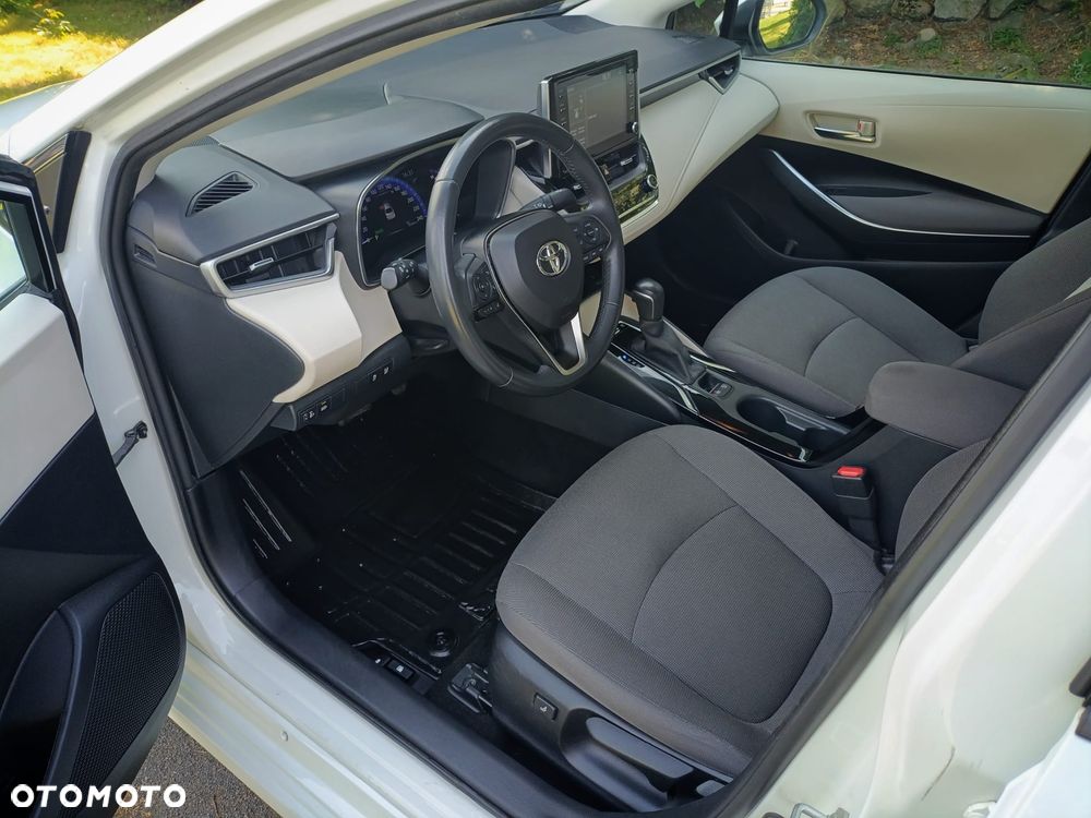 Toyota Corolla 1.8 Hybrid Comfort - 2