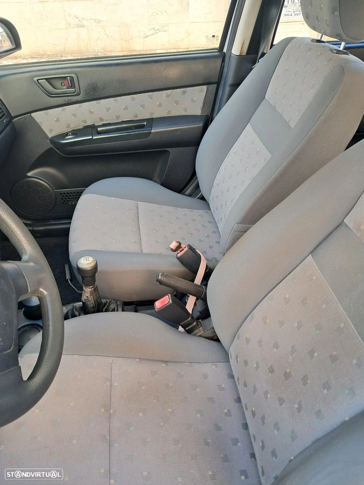 Hyundai Getz - 3