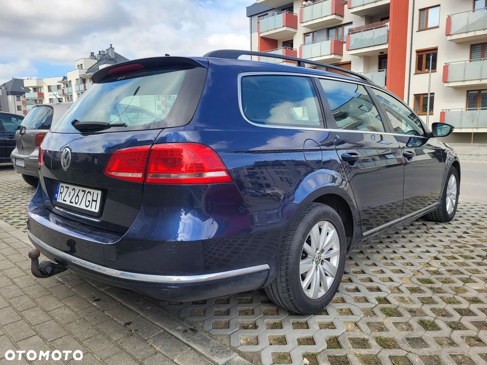 Volkswagen Passat 2.0 TDI Highline - 6